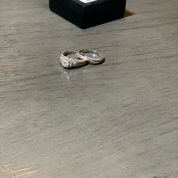 SOLD ——-   Wedding set - Picture 2 of 8